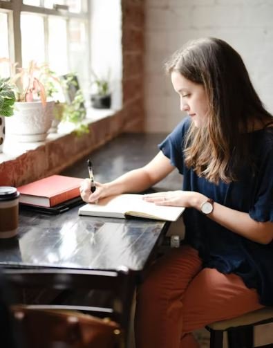Productivity Hacks for Remote Women: 7 Ways to Reclaim Your Time